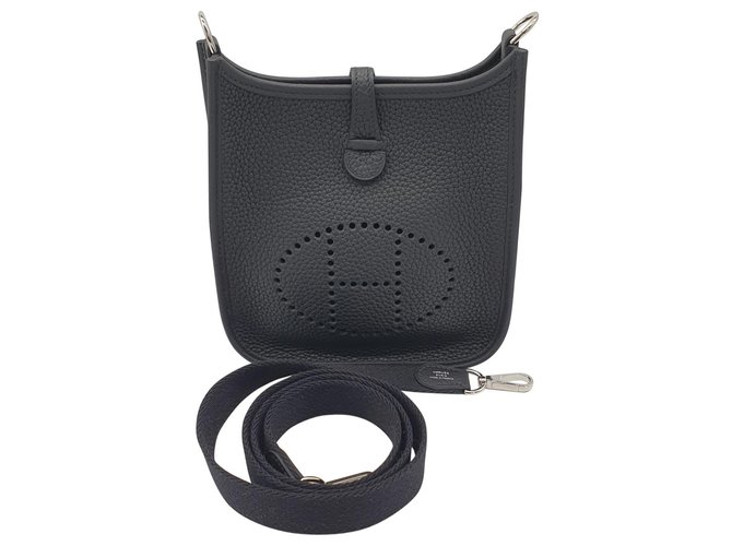 Hermès Evelyne 16 amazone Black Leather  ref.278415