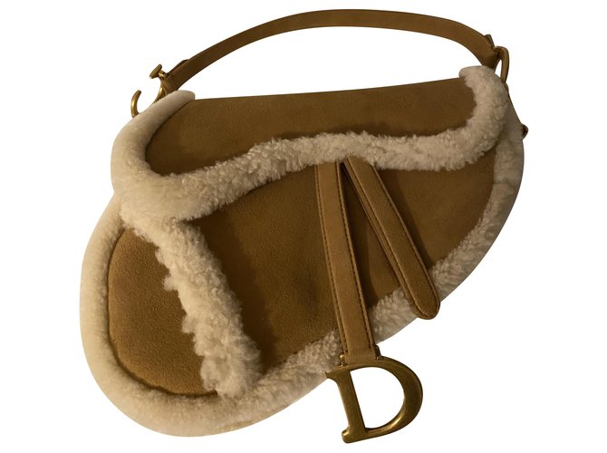 Dior Handbags Beige  ref.278864
