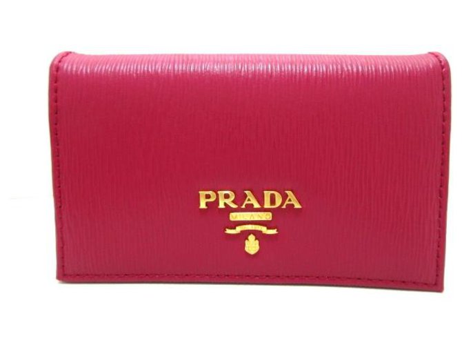 prada wallets for ladies