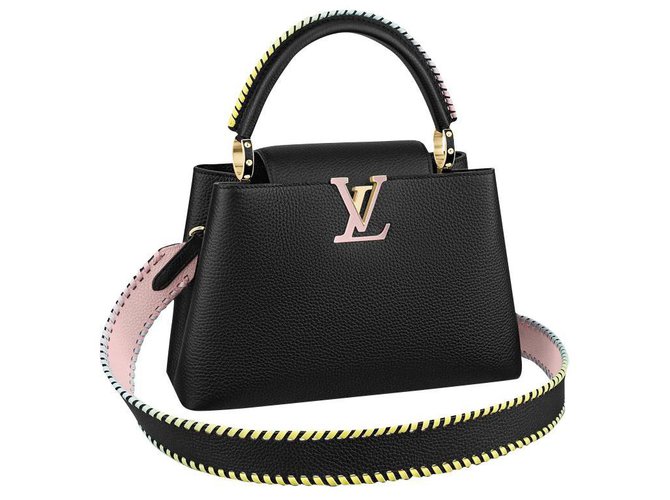 Louis Vuitton Capucines LV Negro Cuero  ref.281010