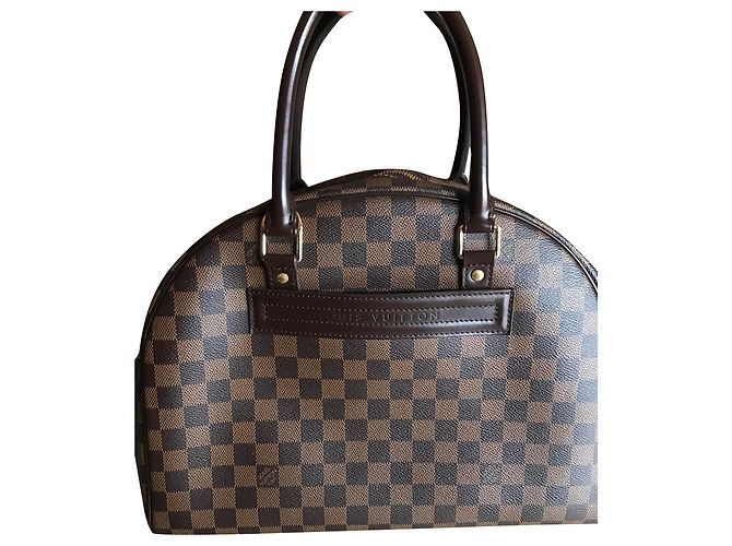 Bolsa Louis Vuitton de couro marrom claro Castanho claro