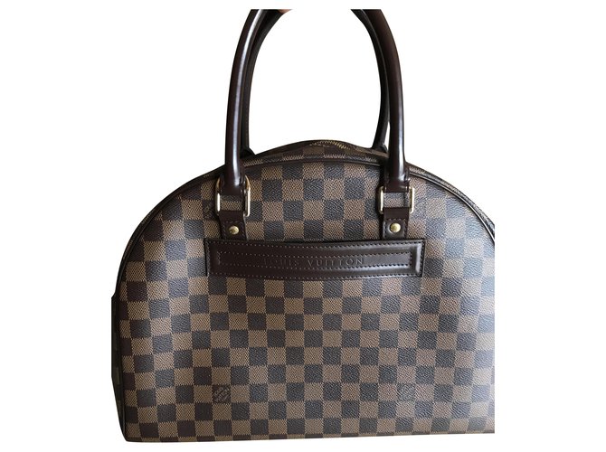 Louis Vuitton Handbags Light brown Leather  ref.281190