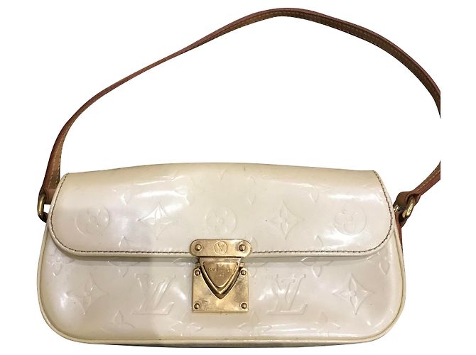 Louis Vuitton Handtasche Eggshell Lackleder Aus weiß