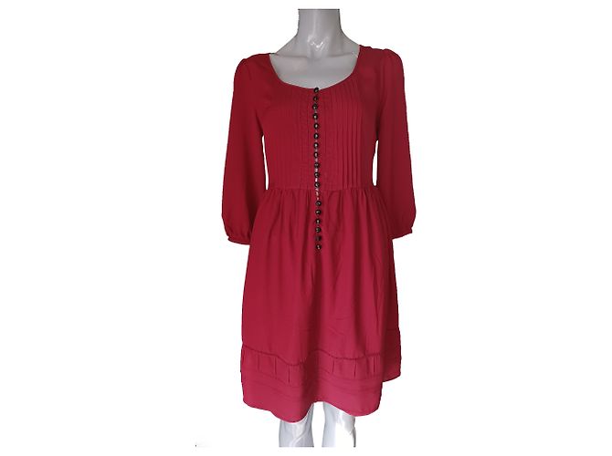 Apostrophe Kleid aus roter Seide
