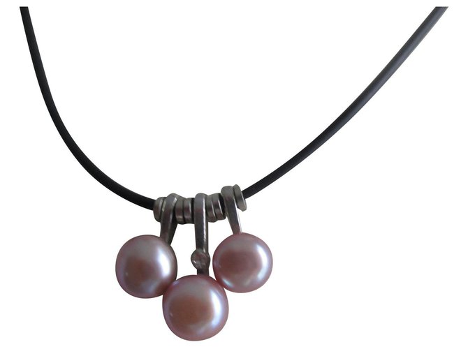 Autre Marque Pendant necklaces Pearl  ref.283200
