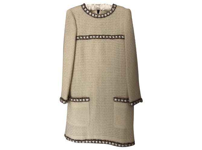 Chanel tweed dress Cream  ref.284700