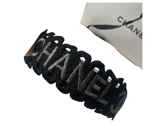 Chanel Accesorios para el cabello Negro Plata Sintético Lienzo Paño  ref.285005