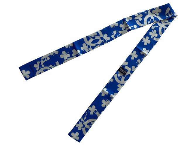 Chanel Pañuelo Azul Seda  ref.285015