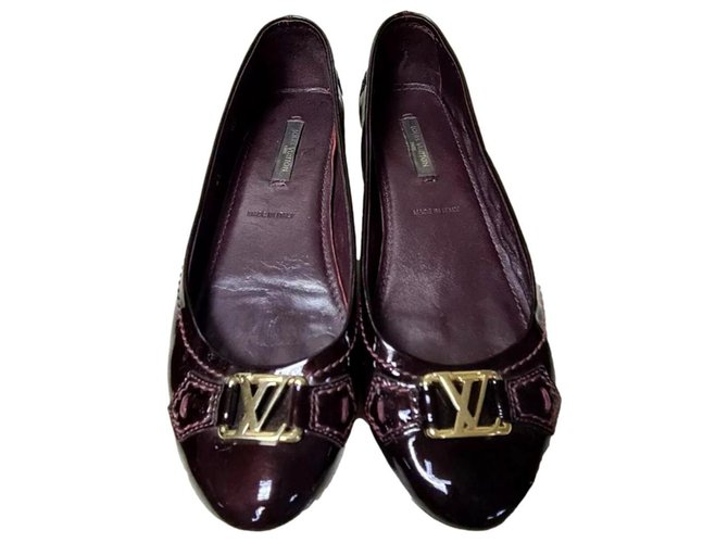 Chanel Louis Vuitton Burgundy Patent Leather Ballet Flats Size 36 Ebony  ref.285437