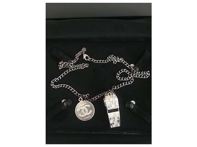 Cambon Chanel Lunghe collane Argento Acciaio