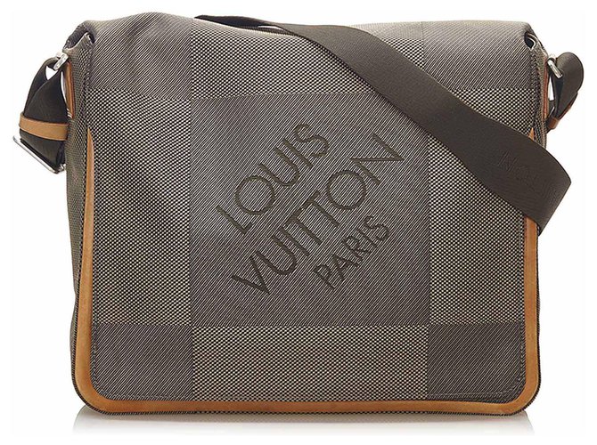 Louis Vuitton Brown Terre Damier Geant Canvas Messenger Bag