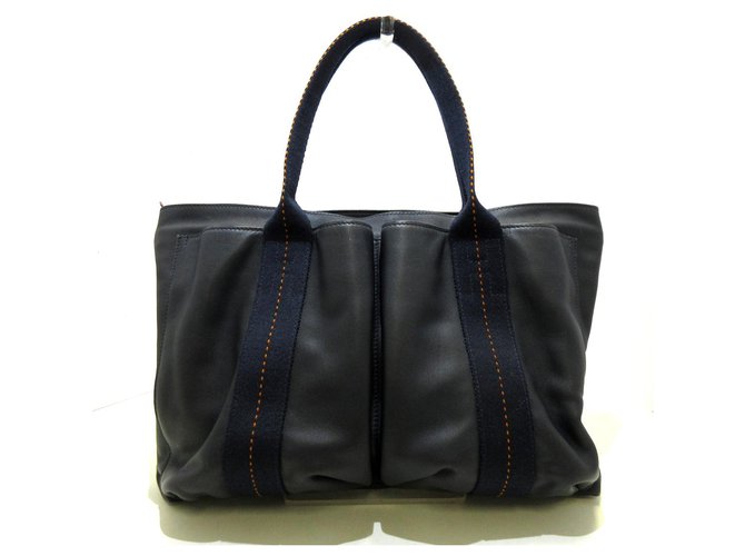 Hermès Carre Black Leather  ref.285989