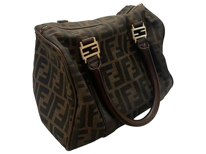 Caixa Fendi Marrom e Preta de Couro e Algodão Preto