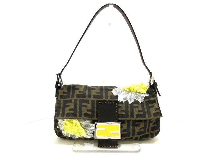 Fendi Mamma Baguette Brown Leather  ref.286038