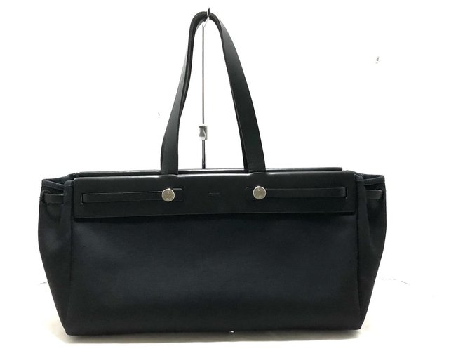 Hermès Shoulder bag Black Cloth  ref.286105