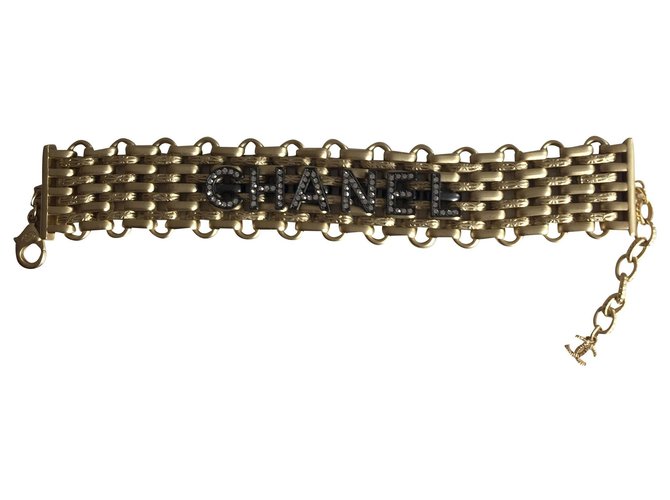 Chanel Bracelets Golden Metal  ref.286187