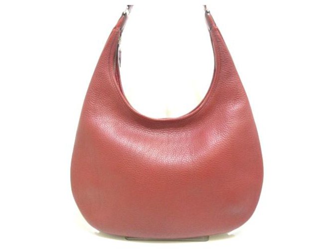 Hermès Shoulder bag Red Leather  ref.286605