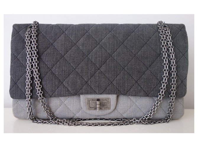 Chanel Tasche 2.55 Tricolor Beige Grau Anthrazitgrau Leinwand  ref.286923