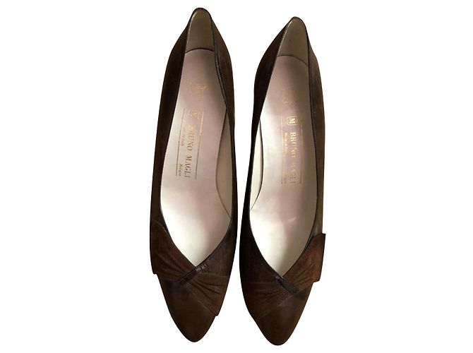 Bruno magli pumps, New Brown Chocolate