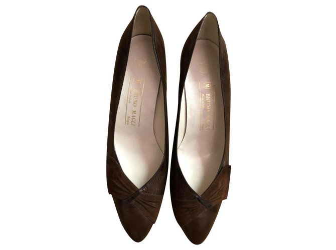 Zapatos de tacón bruno magli, NUEVO Castaño Chocolate Cuero  ref.288511