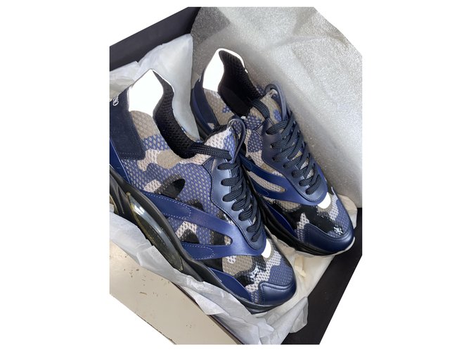 Valentino Garavani Sneakers Navy blue Cotton  ref.288664