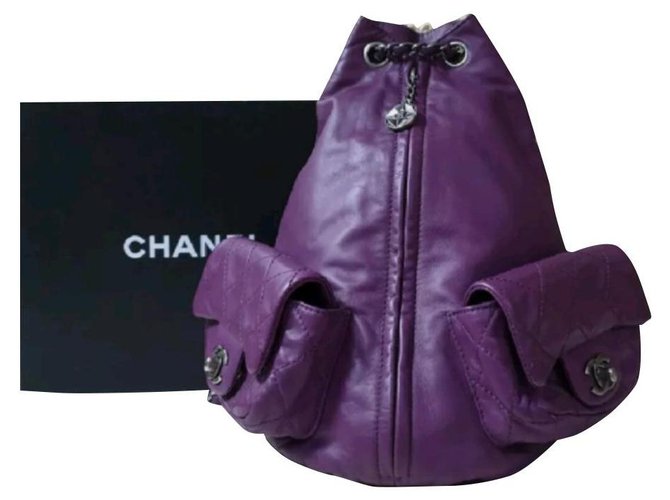 Mochila grande de piel de cordero morada de Chanel Púrpura Cuero  ref.288760