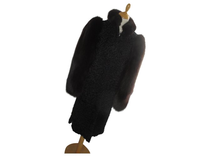 Sprung Frères Coats, Outerwear Black Fur  ref.288813