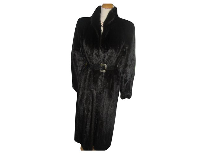 Autre Marque Coats, Outerwear Black Fur  ref.289002