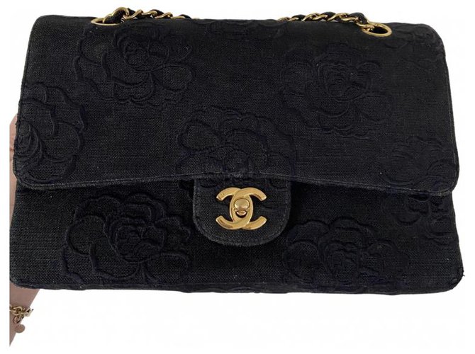 Timeless Chanel bag Black Linen  ref.289070