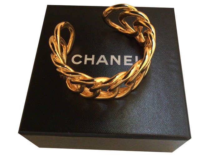 Coco Crush Chanel Bracciale CC in oro D'oro Placcato in oro  ref.289444