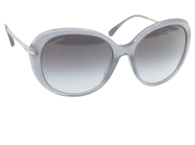 Óculos Chanel Cinza Plástico  ref.289559
