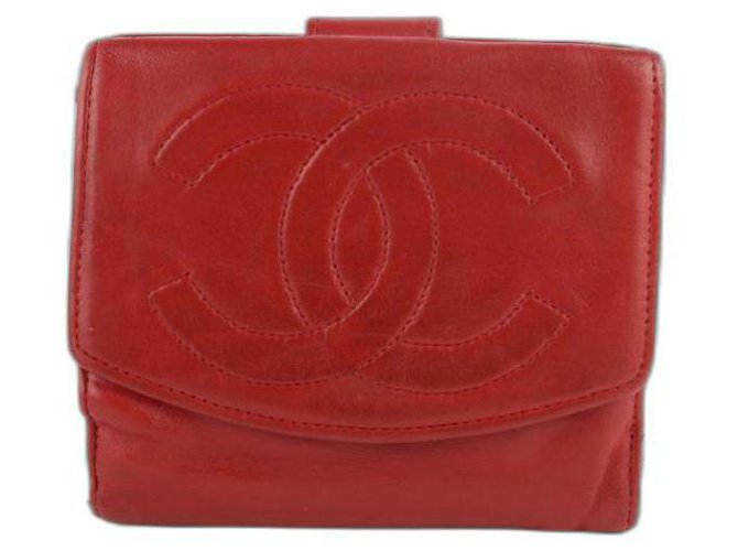Chanel Red Cc Lambskin Coin Purse Compact Wallet  ref.289978