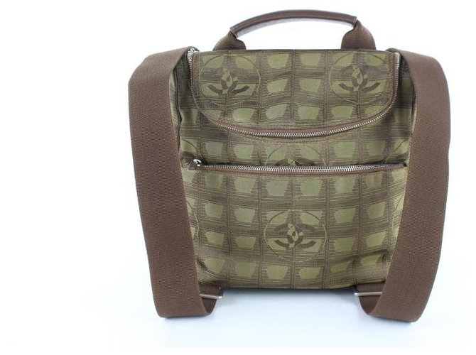 Chanel mochila nova linha caqui conversível 3way mochila de lona marrom  ref.290035