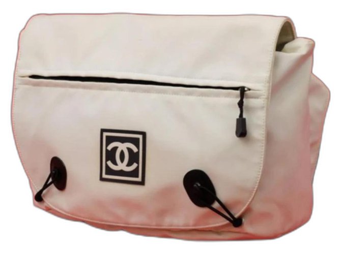 Chanel Extra Large Sports CC Logo Belt Bag Pochette de taille Fanny Pack Blanc  ref.290074