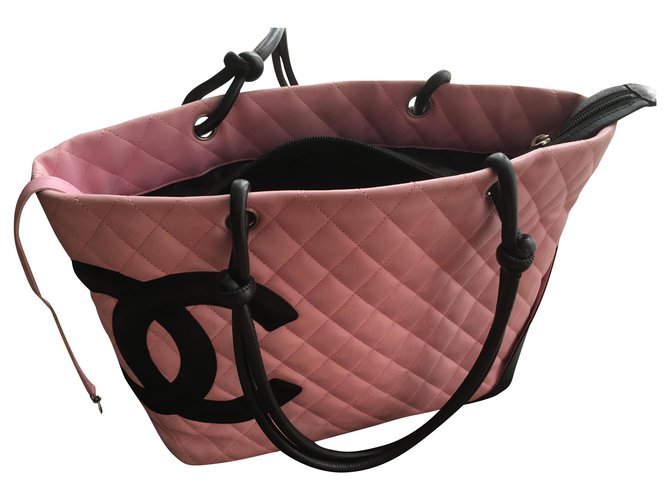 Chanel Cambon Pink Leder  ref.290452
