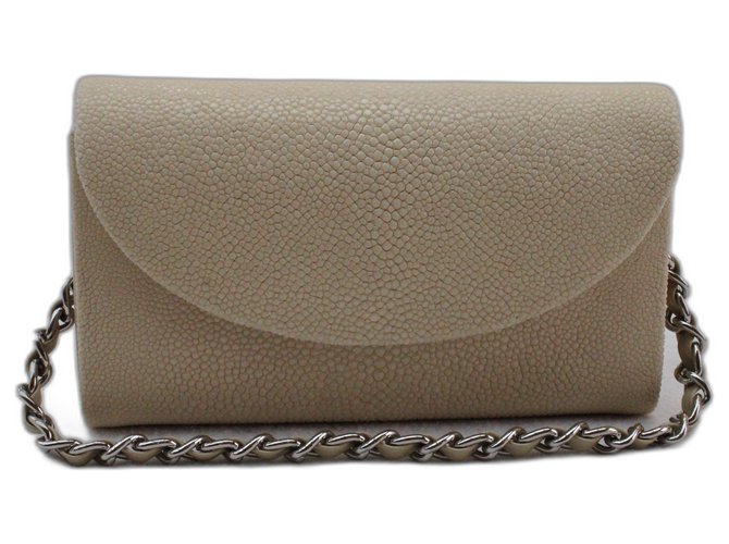 Autre Marque Beige stingray clutch bag Exotic leather  ref.290794