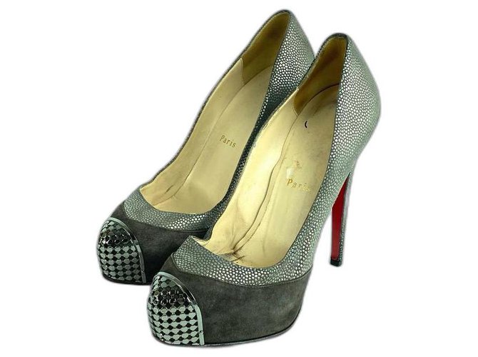 Christian Louboutin Maggie Grey 160 Red Bottoms Metal toe  ref.291502