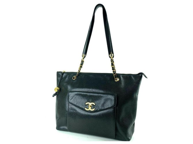 Chanel Très grand sac cabas à chaîne Caviar noir avec poche zippée  ref.291581