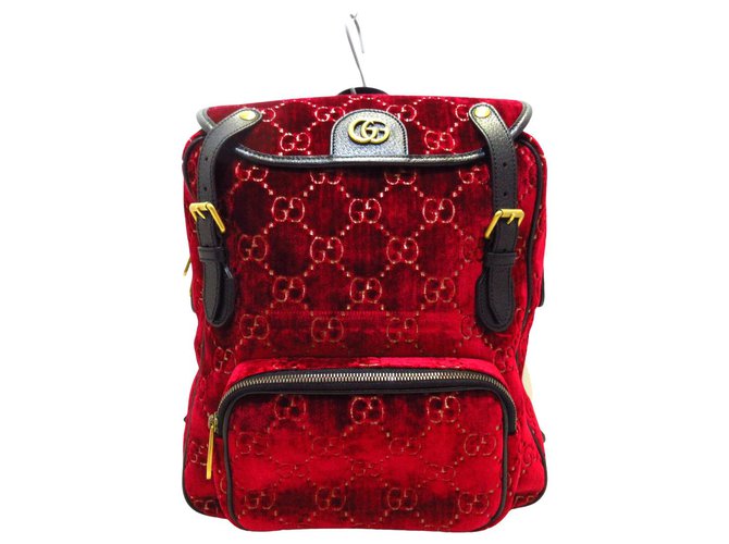 Red velvet gucci backpack sale