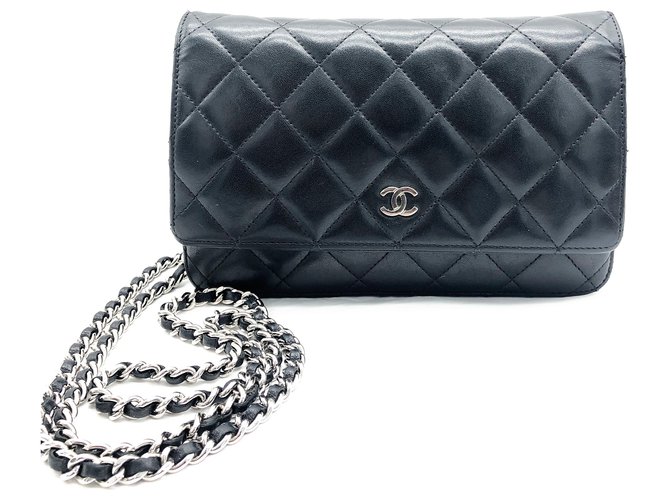 Chanel classic wallet on chain Lambskin & silver metal Black ref