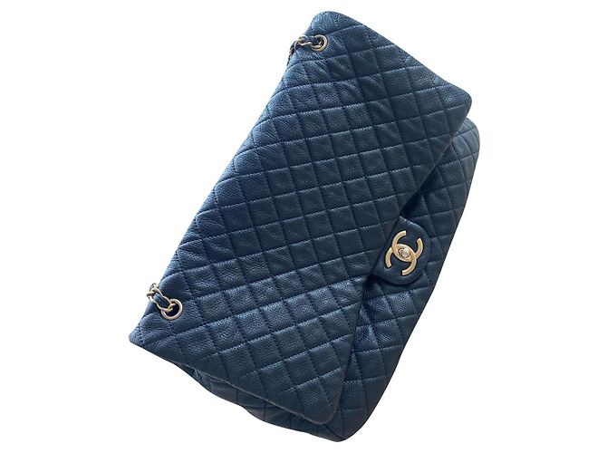 Chanel Atemporal XXL Negro