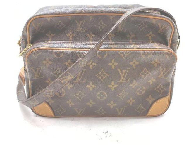 Louis Vuitton Monogram Nil Nile Messenger Crossbody Leather Metal