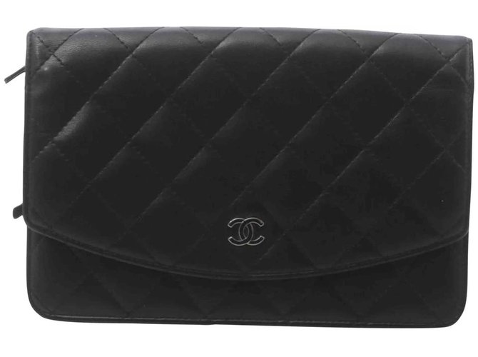 Classique Chanel Grand portefeuille noir Timeless CC en cuir d'agneau matelassé  ref.293779