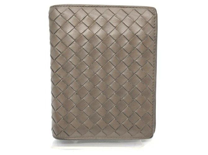 bv women wallet