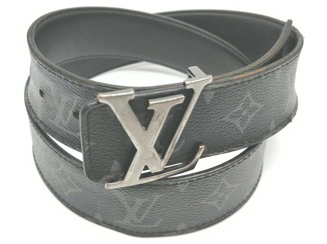 Louis Vuitton Mens Belts, Black, 90