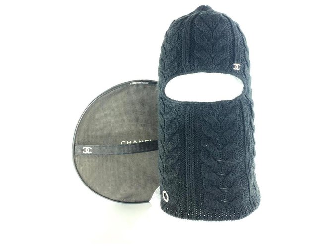 Chanel Ultra Rare CC Logo Ski Mask Beanie Hat Cap Woven Black Wool 3CC1019  ref.294128