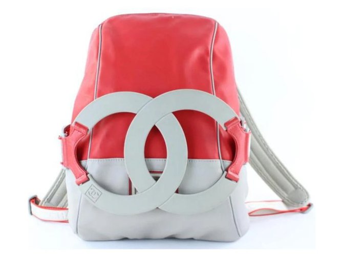 Chanel Ultra Rare XL CC Logo Sports Backpack Red Grey  ref.294139