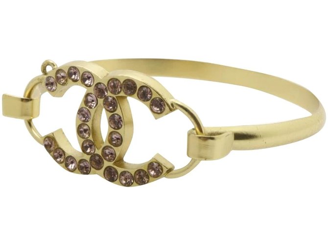 Chanel 02p Crystal CC Gold Tone Bangle Bracelet Cuff Ouro branco  ref.294522