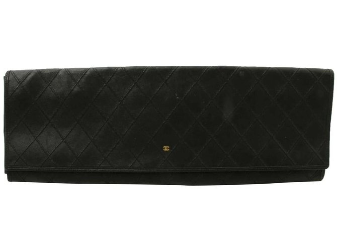 Chanel Black Quilted Lambskin CC Jewelry Pouch Clutch Leather  ref.294528