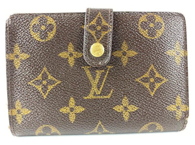 Louis Vuitton Kisslock Wallets for Women